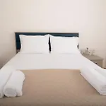 Ioulia Ii- A Oasis Apartmán *